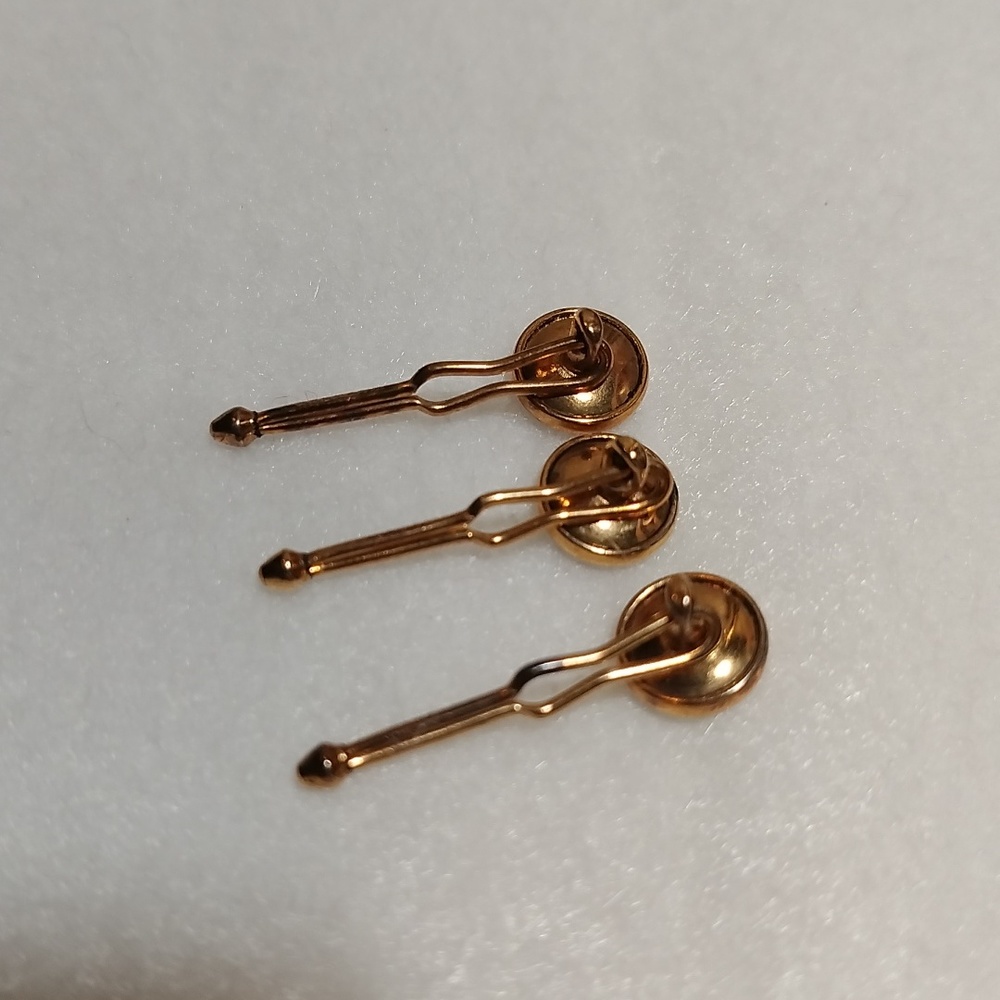 3 Vintage KREMENTZ gold plated Mother of Pearl Shirt Tacks Cufflinks - Picture 2 of 3